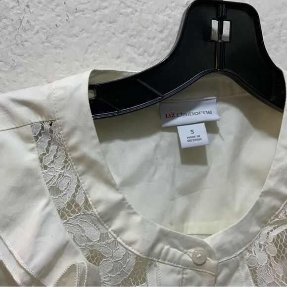 Liz Claiborne White front lace Ruffle Sleeveless Top - Size S NWT - Picture 3 of 7